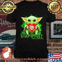 Baby Yoda hug Piggly wiggly please remember stay 6 feet have a nice day shirt