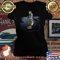 Labrador dog mask water reflection s Laides tee