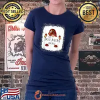 Premium Dog Mom Gnome Buffalo Plaid Christmas Light Bleached T Shirt