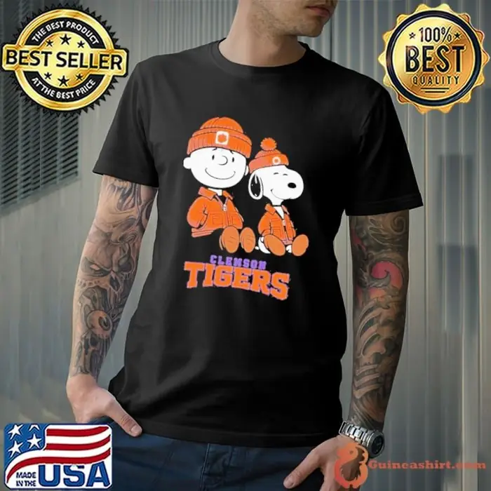 Clemson Tigers snoopy and charlie brown Team football Unisex