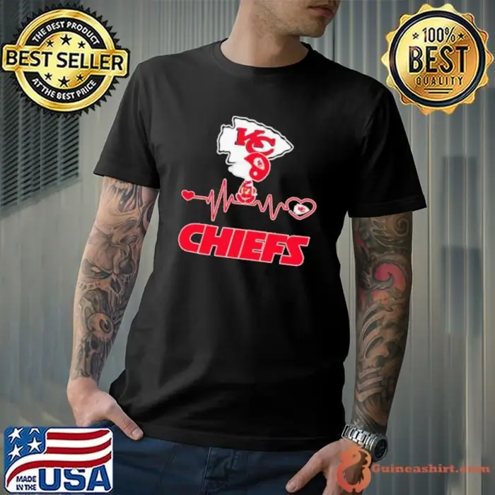 Snoopy walking on Kansas City Chiefs heartbeat Unisex